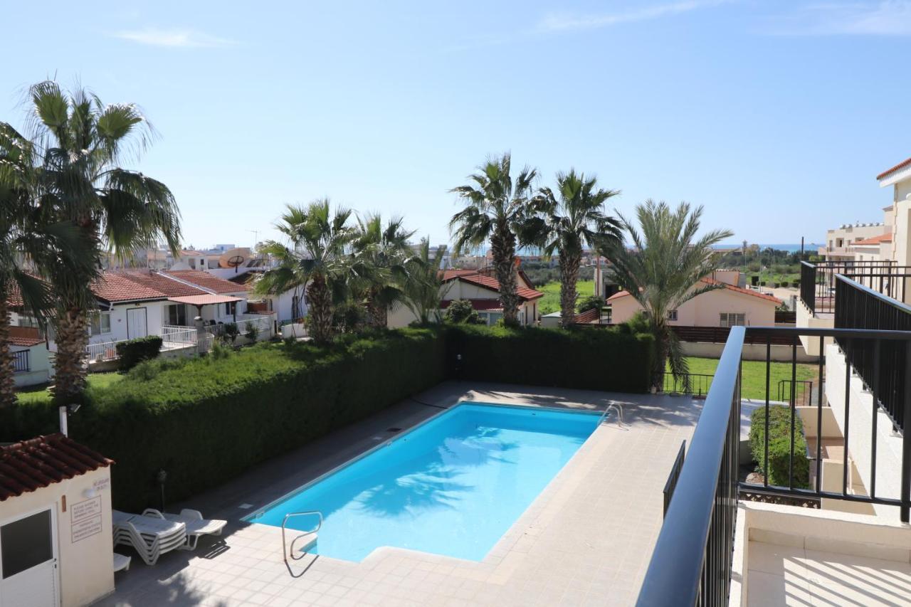 Cyking 2 Bed Apartment With Pool & 10 Min To Beach Paphos Exterior foto